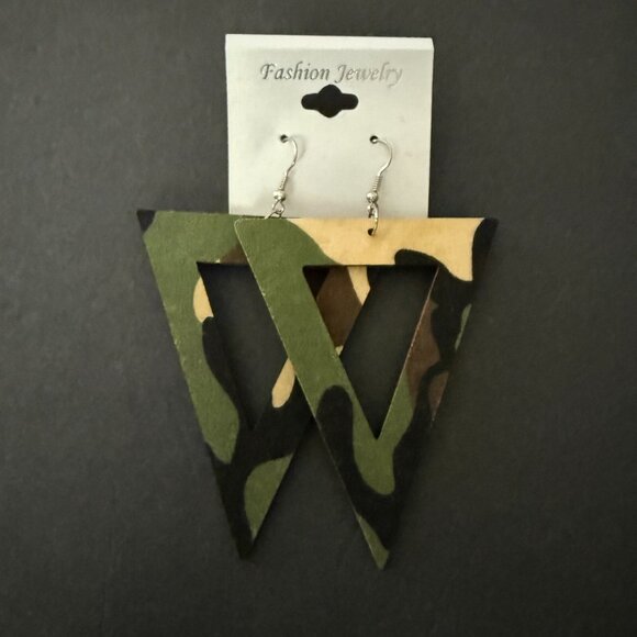 Unbranded Jewelry - NOC Geometric Green Camouflage Triangle Wooden Fabric Drop Earrings Lightweight